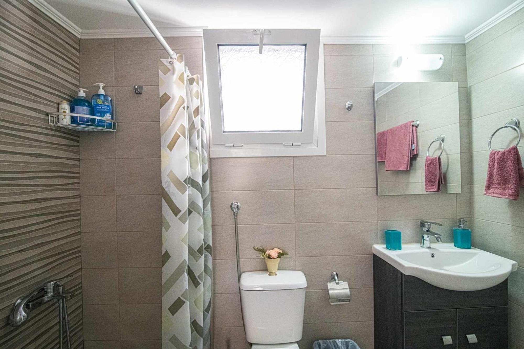 شقة Αpartments In The Centre لوتراكي المظهر الخارجي الصورة